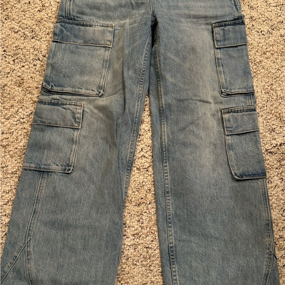 Denim Forum 90s Millie Hi-Rise Cargo Jeans
